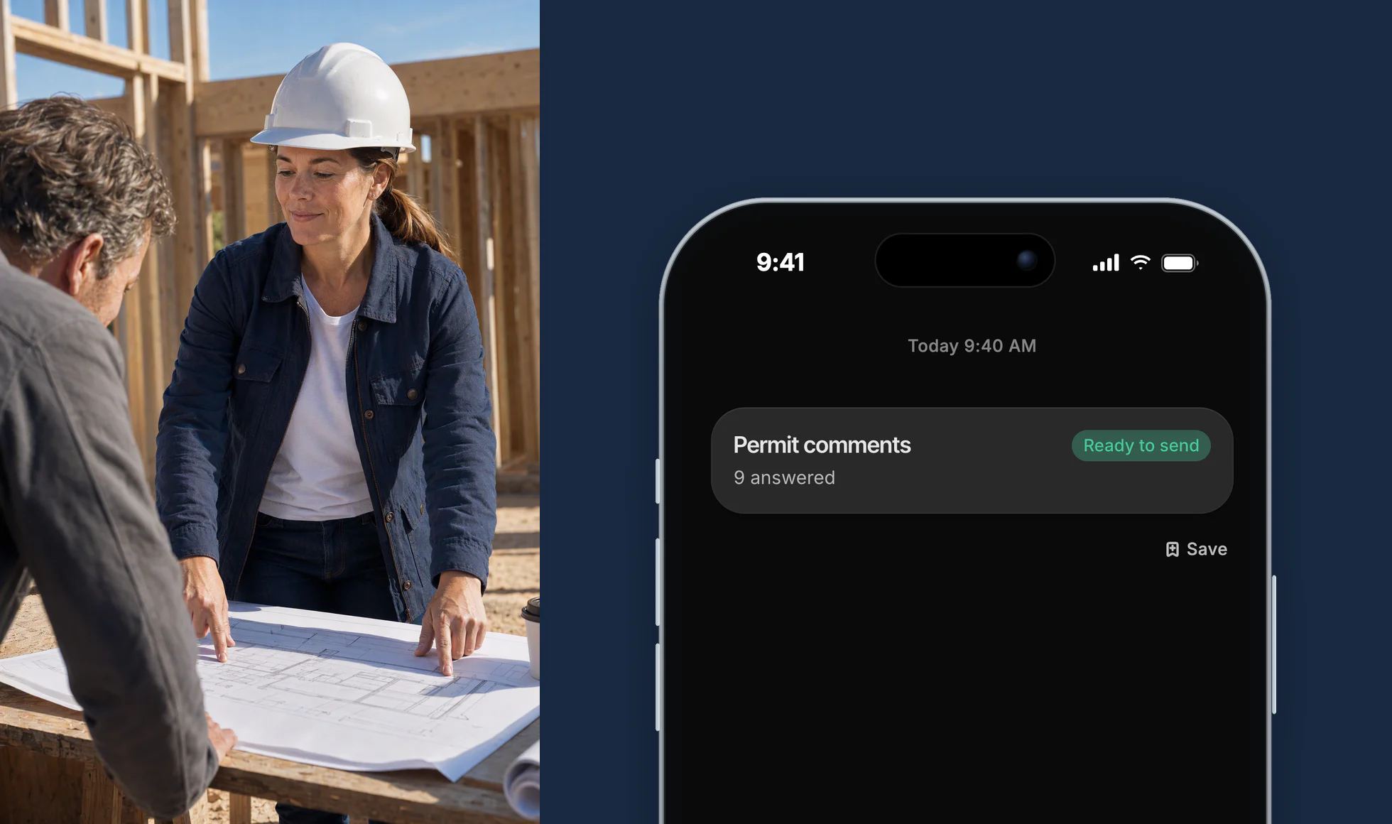 Hannah srotola le tavole del progetto su un tavolo in cantiere, mentre il costruttore si china per guardarle. Dvina su un iPhone: nove osservazioni sulla richiesta di permesso, tutte con risposta, pronte da inviare.